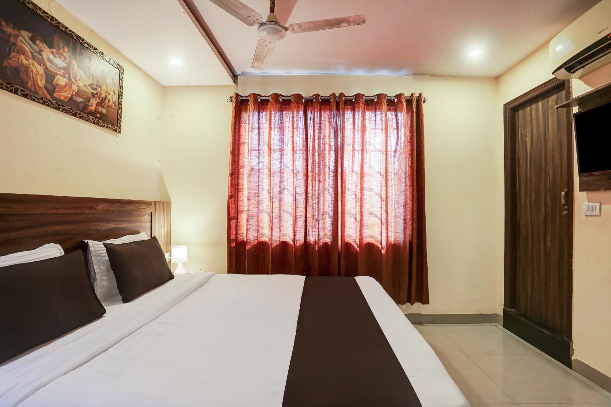 Super Hotel O Vaishnavi Inn ハイデラバード エクステリア 写真
