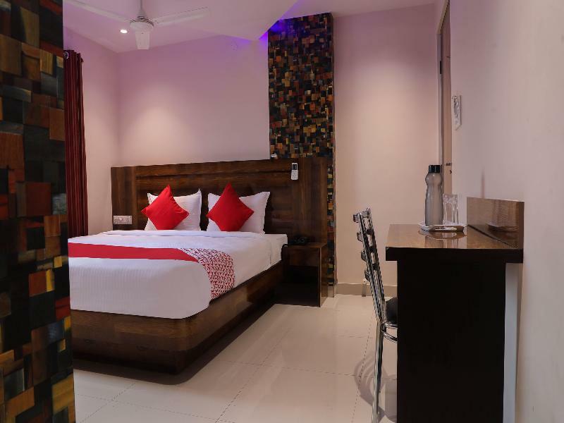 Super Hotel O Vaishnavi Inn ハイデラバード エクステリア 写真